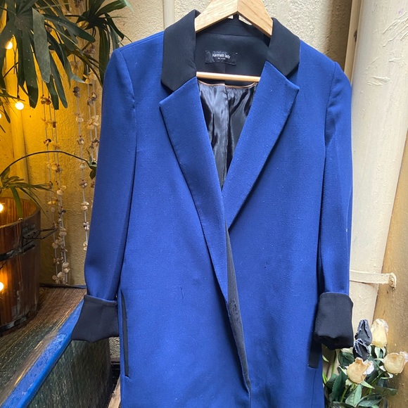 Kenneth Lady by Lynn Blazer. Size - M - Picture 4 of 12